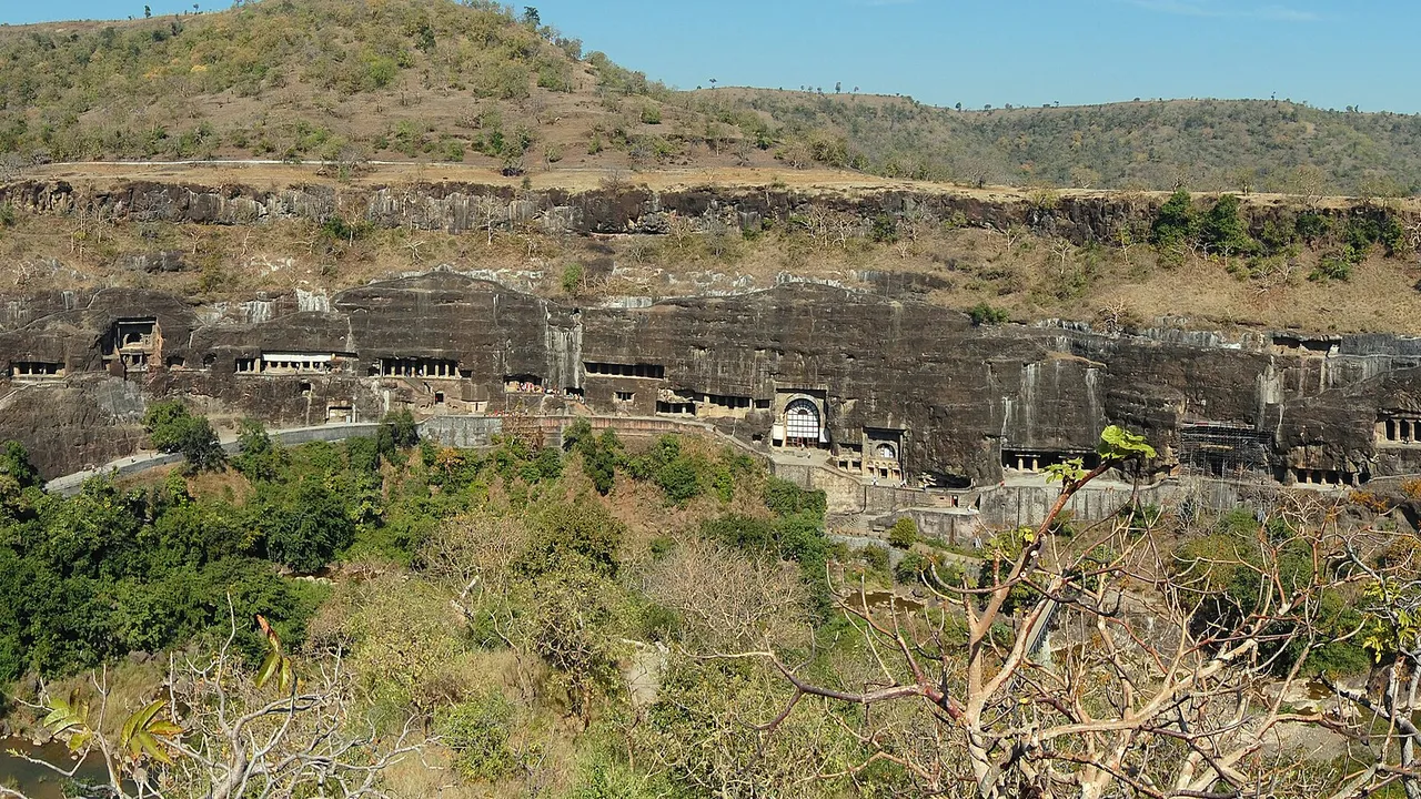 The Ajanta Caves, Buddhist art of the Gupta golden age. (Wikimedia Commons)