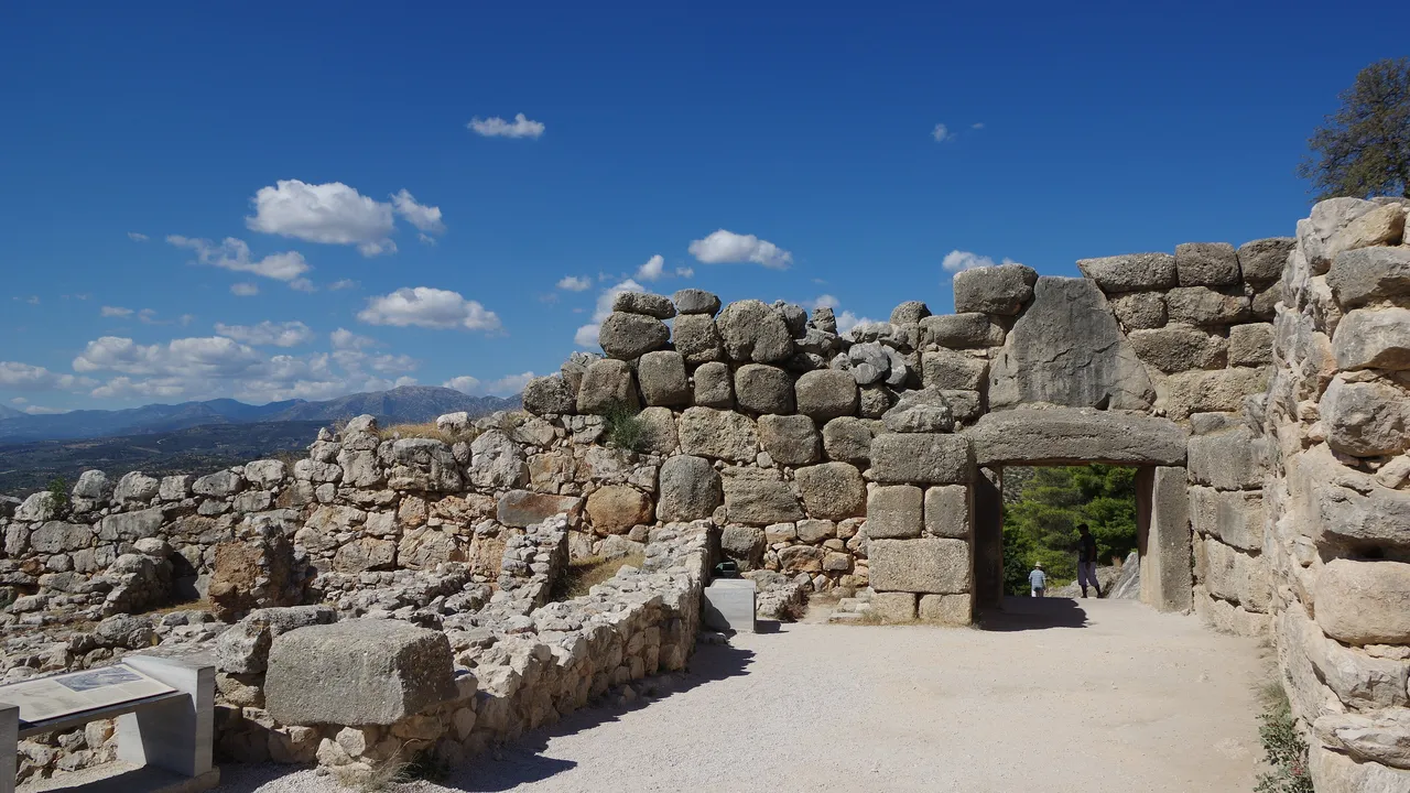 The Lion Gate of Mycenae, entrance to the Bronze Age citadel. (Wikimedia Commons)