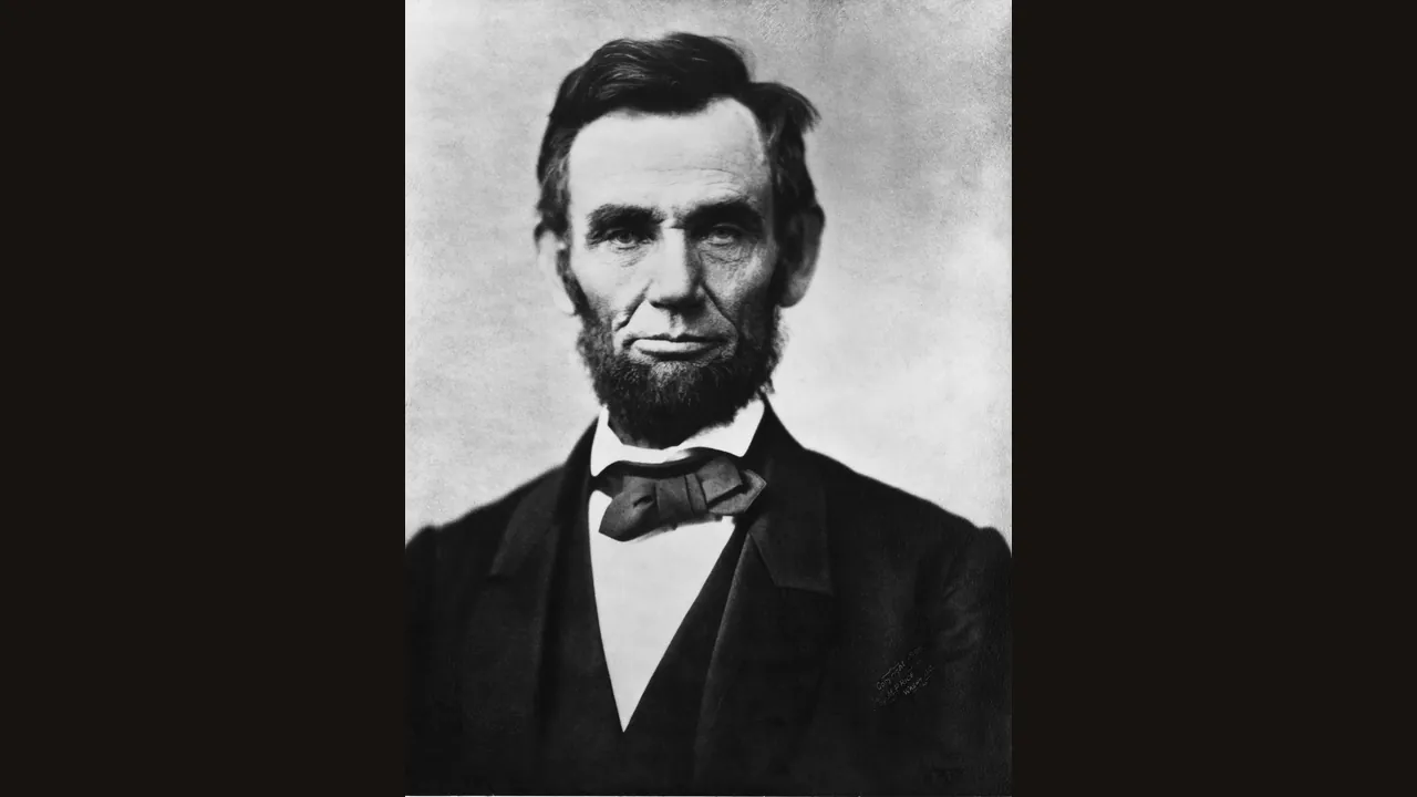 Abraham Lincoln, photograph by Alexander Gardner (Wikimedia Commons)